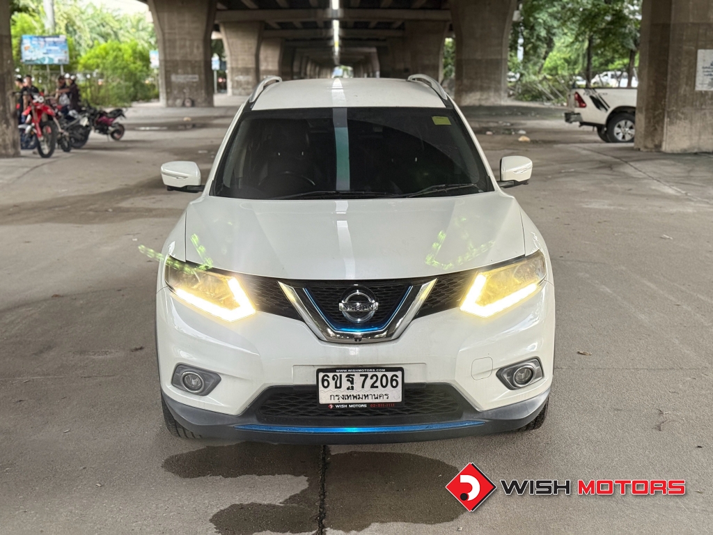 NISSAN X-TRAIL 2.0 V Hybrid AT4WD. ปี 2016 #2 (L)