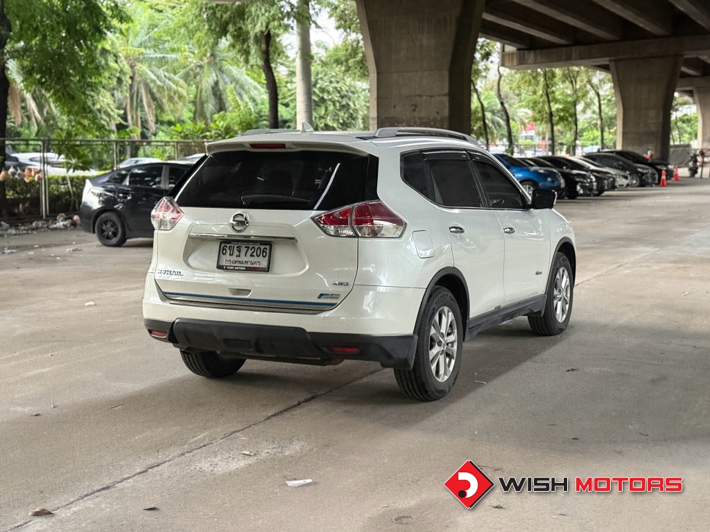 NISSAN X-TRAIL 2.0 V Hybrid AT4WD. ปี 2016 #6 (L)