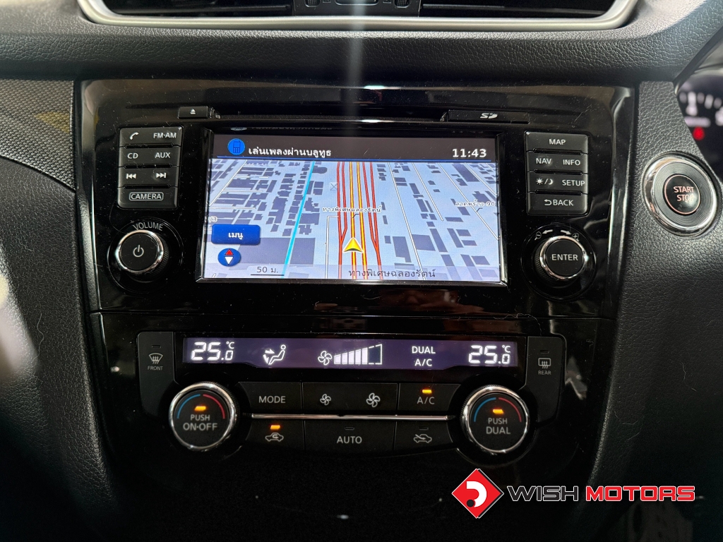 NISSAN X-TRAIL 2.0 V Hybrid AT4WD. ปี 2016 #14 (L)