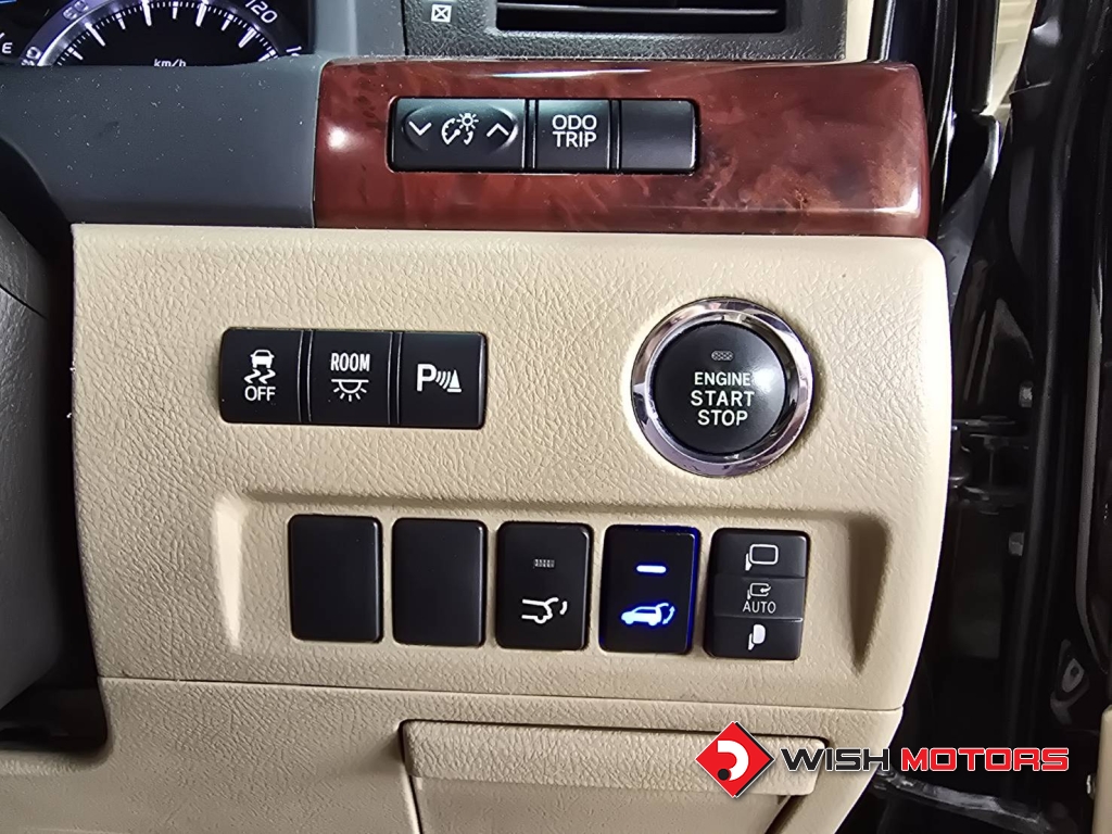 TOYOTA ALPHARD 2.4 [V] AT ปี 2010 #8 (L)