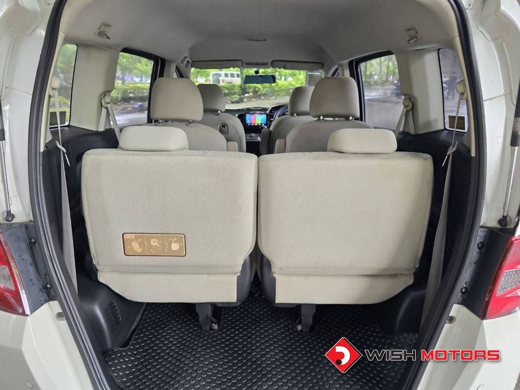 HONDA FREED 1.5 [EL] AT ปี 2010 #10 (L)