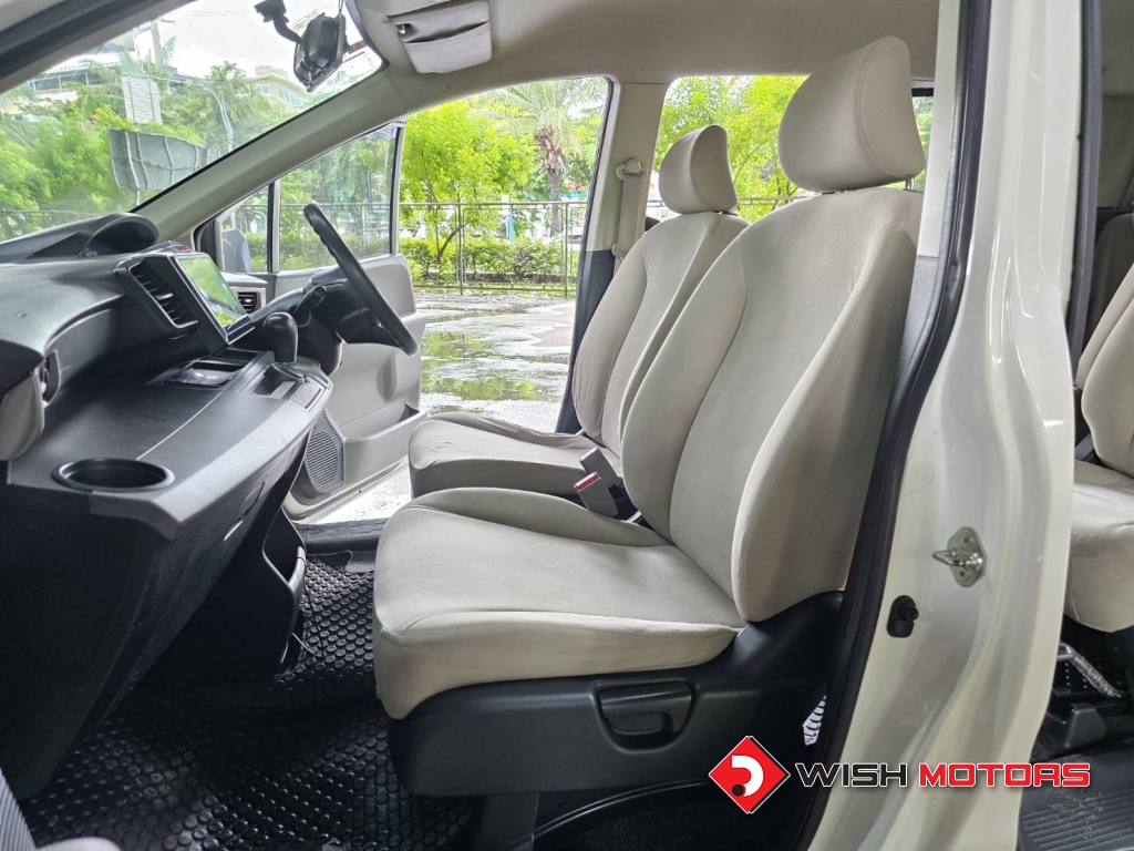 HONDA FREED 1.5 [EL] AT ปี 2010 #14 (L)