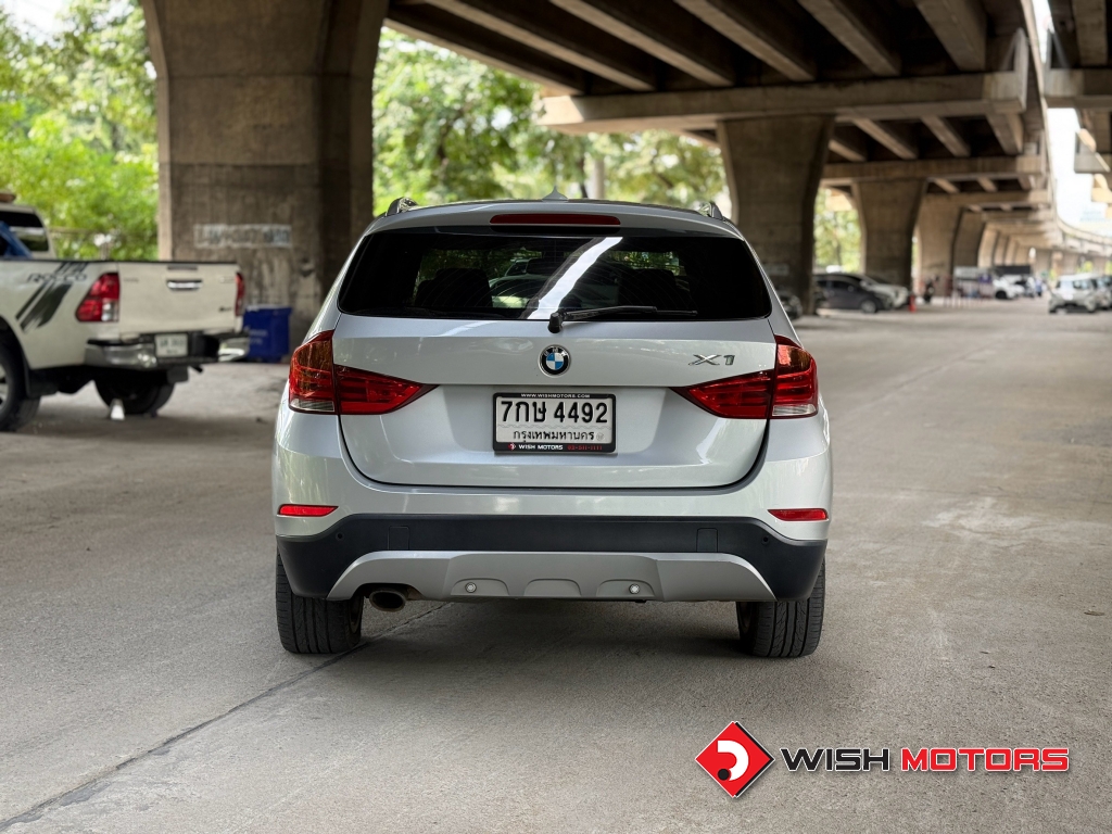 BMW X1 [sDrive] 20d AT ปี 2015 #5 (L)
