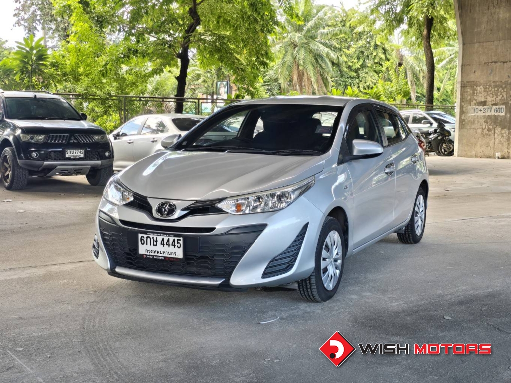 TOYOTA YARIS 1.2 J AT ปี 2018 #3 (L)