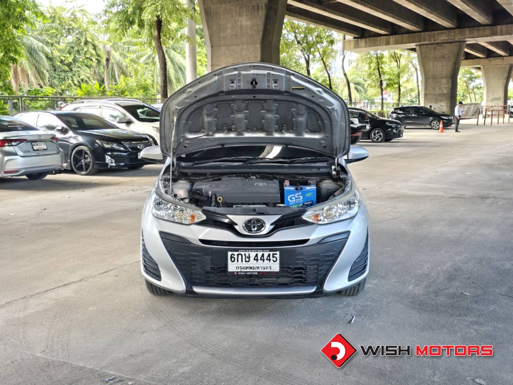 TOYOTA YARIS 1.2 J AT ปี 2018 #9 (L)