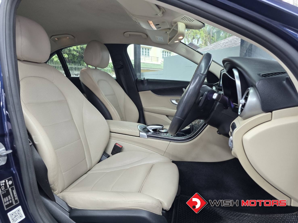 MERCEDES-BENZ C-CLASS C350e [ Estate ] AT ปี 2017 #9 (L)