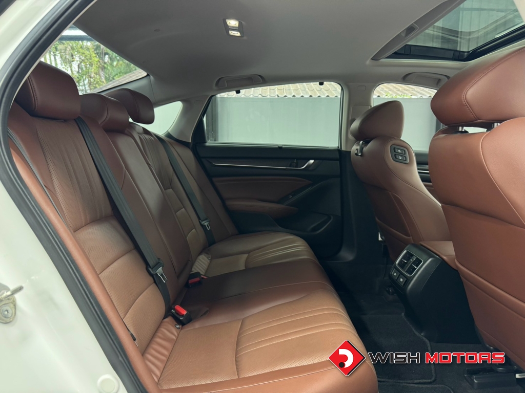 HONDA ACCORD 2.0 HYBRID TECH AT ปี 2021 #10 (L)