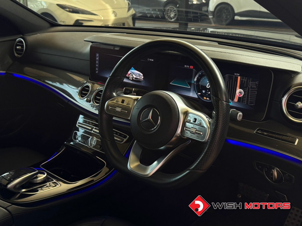 MERCEDES-BENZ E-CLASS E 350 e AMG Dynamic AT ปี 2019 #8 (L)