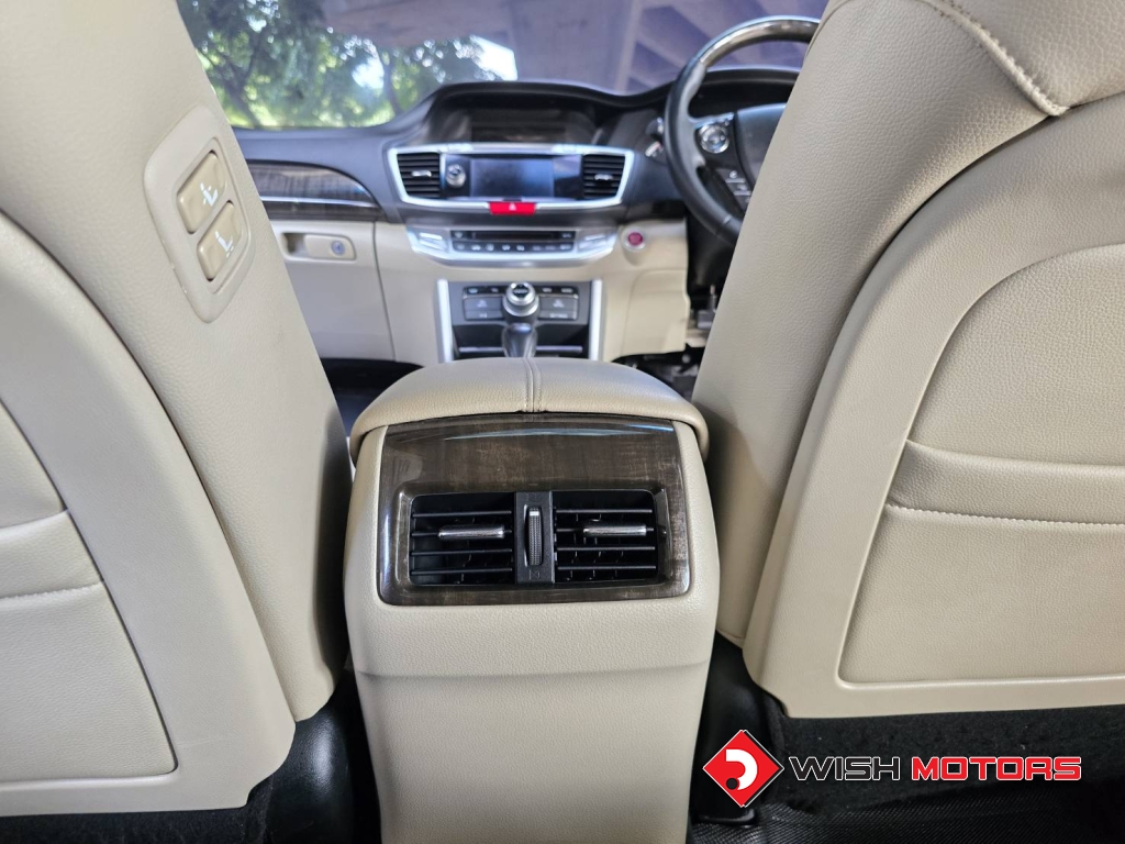 HONDA ACCORD  i-VTEC 2.4 [TECH] AT ปี 2013 #15 (L)