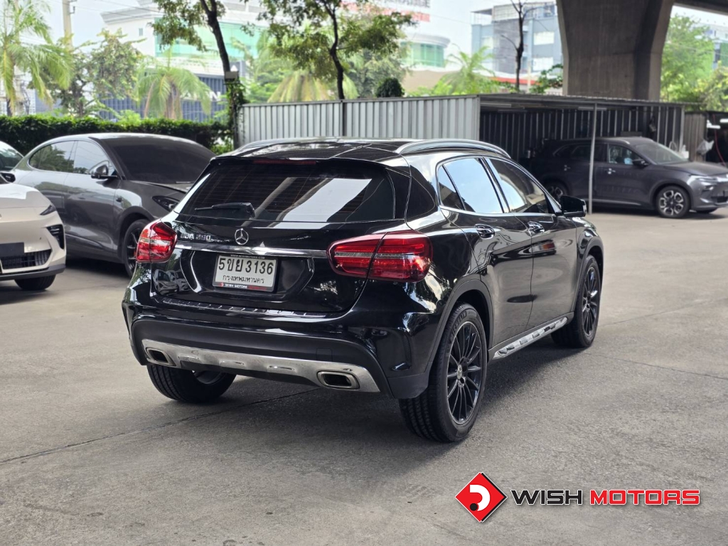 MERCEDES-BENZ GLA-CLASS GLA 200 AT ปี 2017 #6 (L)