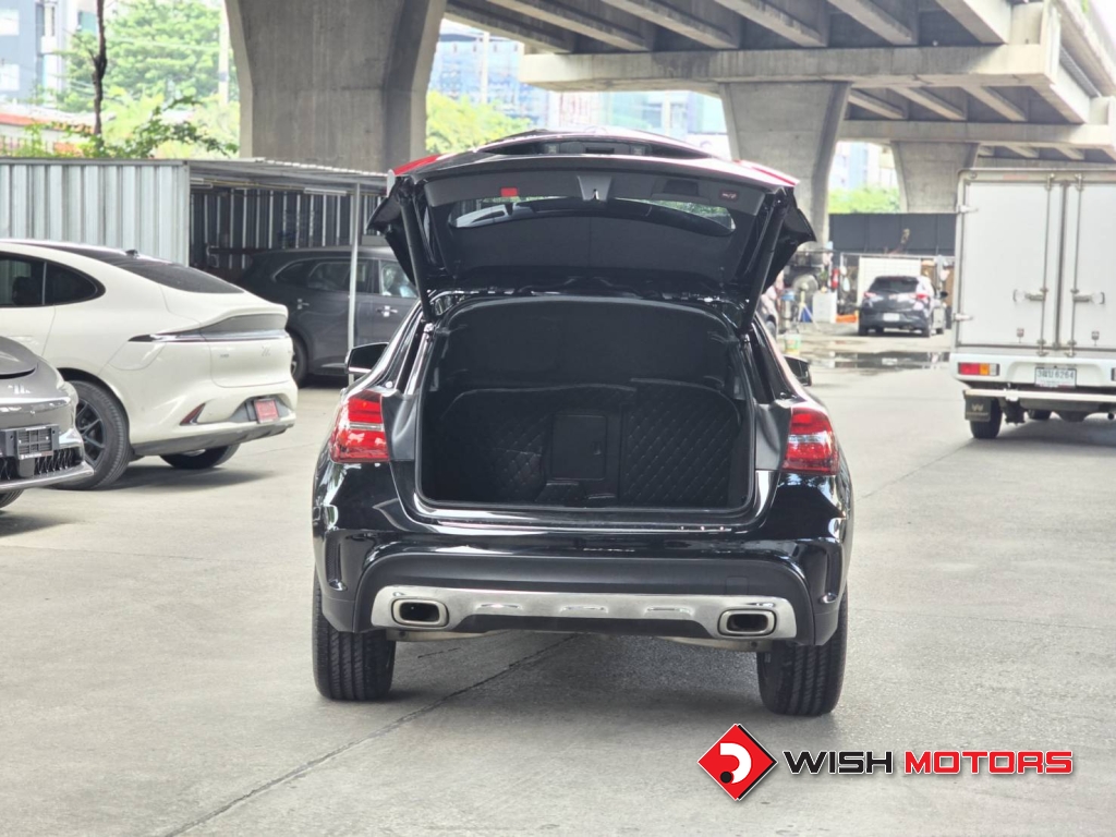 MERCEDES-BENZ GLA-CLASS GLA 200 AT ปี 2017 #7 (L)