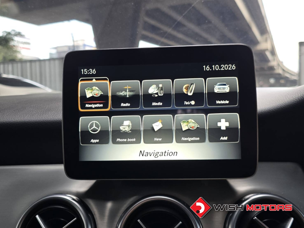 MERCEDES-BENZ GLA-CLASS GLA 200 AT ปี 2017 #17 (L)