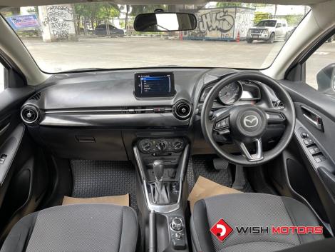 MAZDA 2 1.5 XD AT ปี 2017 #16