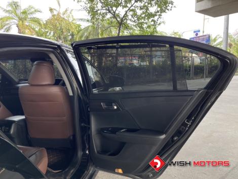 HONDA ACCORD 2.0 HYBRID  ปี 2017 #13