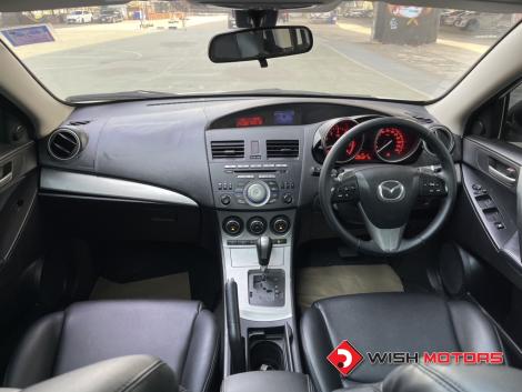 MAZDA 3 2.0 5Dr AT ปี 2011 #17
