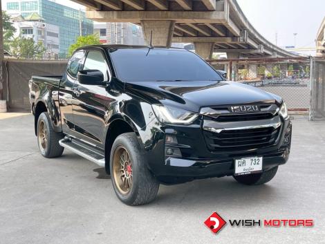 ISUZU D-MAX V-CROSS (20-25) 3.0 Ddi Z MT4WD. ปี 2022 #1