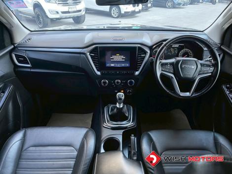 ISUZU D-MAX V-CROSS (20-25) 3.0 Ddi Z MT4WD. ปี 2022 #16