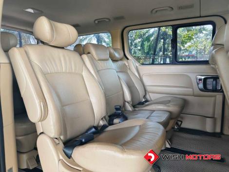 HYUNDAI H-1 2.5 CRDi [Deluxe] AT ปี 2017 #8
