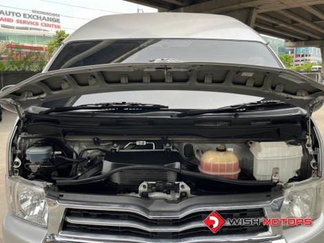 TOYOTA HIACE 2.5 MT ปี 2013 #10