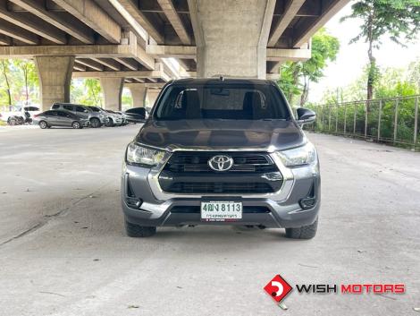 TOYOTA REVO (ปี21-23) SMART CAB Z Edition 2.4 Entry MT ปี 2022 ราคา 349,000.- (#C2025070705)