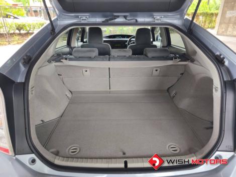 TOYOTA PRIUS Hybrid Synergy Drive 1.8 AT ปี 2011 #7