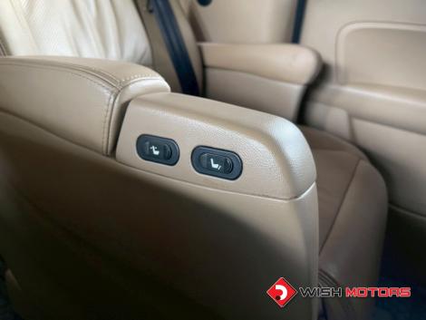 HYUNDAI GRAND STAREX [PREMIUM] 2.5 CRDi VGT AT ปี 2011 #9