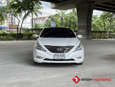 HYUNDAI SONATA โฉมปี (12-15) Sport 2.0 AT ปี 2011 ราคา 199,000.- (#C2025090609)