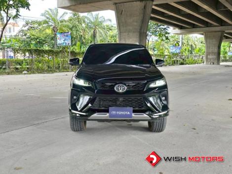 TOYOTA FORTUNER โฉมปี (15-23) 2.4 Legender AT ปี 2021 ราคา 999,000.- (#C2025111303)