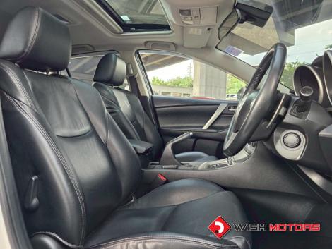 MAZDA 3 2.0 5Dr AT ปี 2011 #17