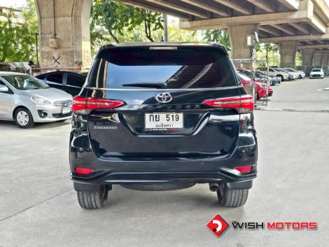 TOYOTA FORTUNER 2.4 Legender AT ปี 2021 #5