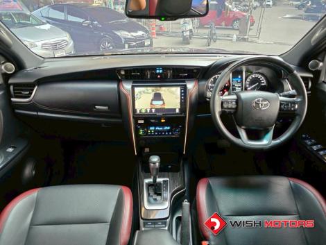 TOYOTA FORTUNER 2.4 Legender AT ปี 2021 #12