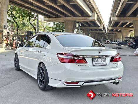 HONDA ACCORD 2.0 [E] AT ปี 2016 #4