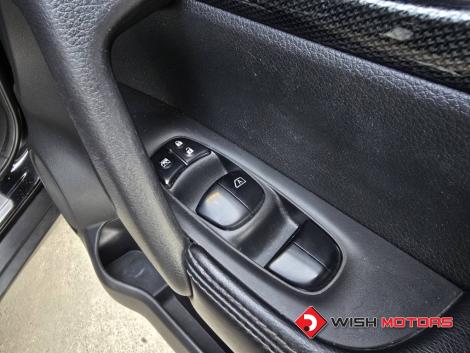 NISSAN X-TRAIL 2.0 V AT4WD. ปี 2015 #9