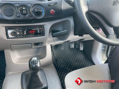 MITSUBISHI TRITON (ปี05-14) 2.4 GL [เบนซิน] MT ปี 2014 #11