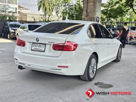 BMW SERIES 3 320i AT ปี 2015 #6
