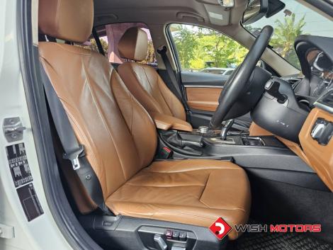 BMW SERIES 3 320i AT ปี 2015 #9