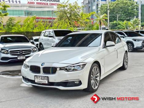 BMW SERIES 3 330e AT ปี 2018 #3