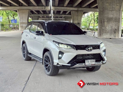 TOYOTA FORTUNER 2.4 Legender AT ปี 2026 #1