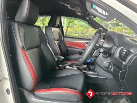 TOYOTA FORTUNER 2.4 Legender AT ปี 2026 #16