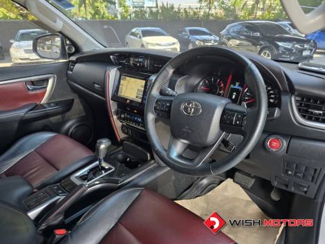 TOYOTA FORTUNER 2.8 TRD Sportivo AT ปี 2018 #10