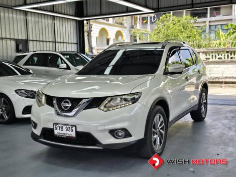 NISSAN X-TRAIL 2.5 V AT4WD. ปี 2015 #3