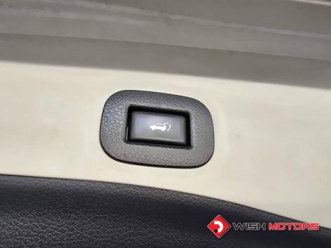 NISSAN X-TRAIL 2.5 V AT4WD. ปี 2015 #7