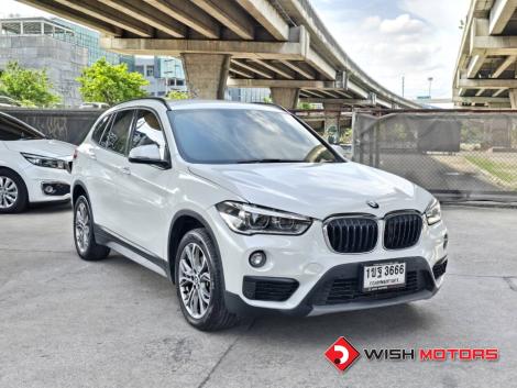 BMW X1 sDrive 18i AT ปี 2020 #1