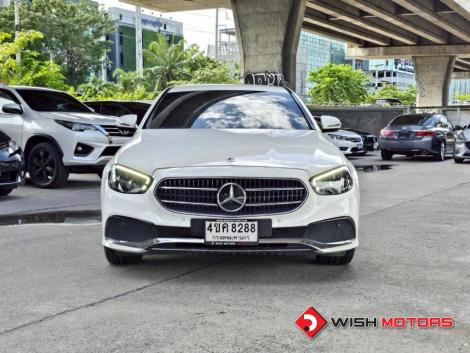 MERCEDES-BENZ E-CLASS E 300 e Avantgarde AT ปี 2022 ราคา 1,199,000.-