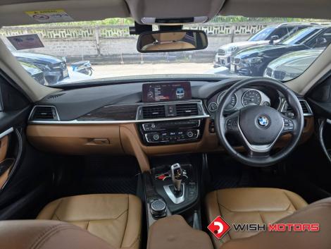 BMW SERIES 3 320i AT ปี 2015 #15