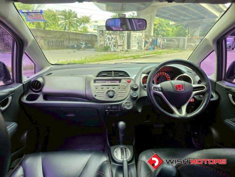 HONDA JAZZ i-VTEC 1.5 [SV] AT ปี 2009 #9