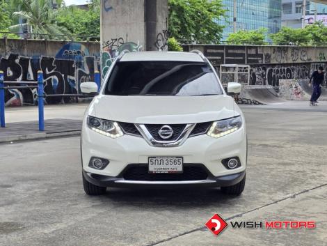 NISSAN X-TRAIL 2.0 V AT ปี 2016 ราคา 199,000.-