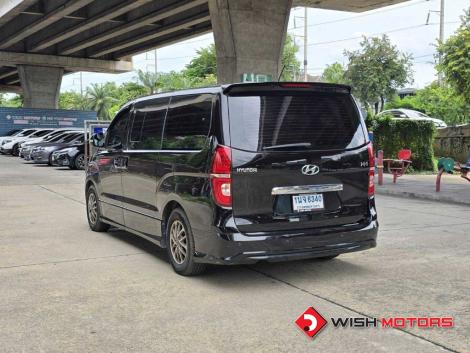 HYUNDAI H-1 2.5 CRDi [Elite] AT ปี 2019 #4