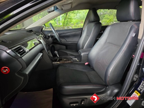 TOYOTA CAMRY 2.0 [G] Extremo AT ปี 0 #21