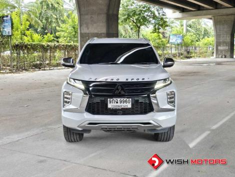 MITSUBISHI PAJERO SPORT 2.4 GT Premium 4WD AT4WD. ปี 2019 ราคา 699,000.-
